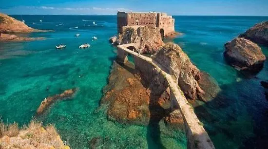 בית נופש Ecobosque Nadadouro